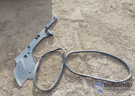 2023 Jeep Grand Cherokee Laredo 4X4 from USA, damaged, VIN 1C4RJHAGXPC607935